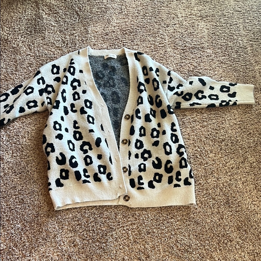 Impressions Black and Cream Knit Sweater